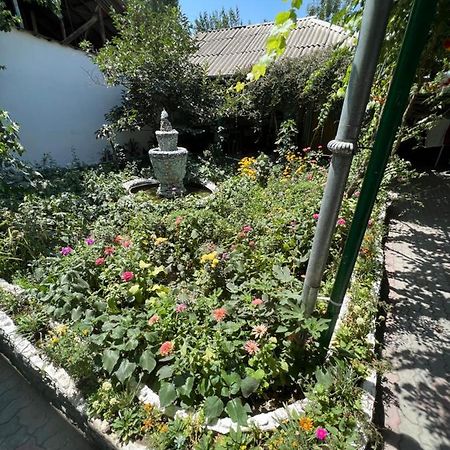 Lovely Home For You Osh Εξωτερικό φωτογραφία